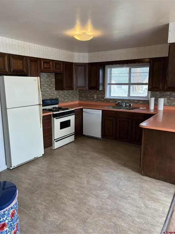 315 Elm Street Sanford, CO 81151