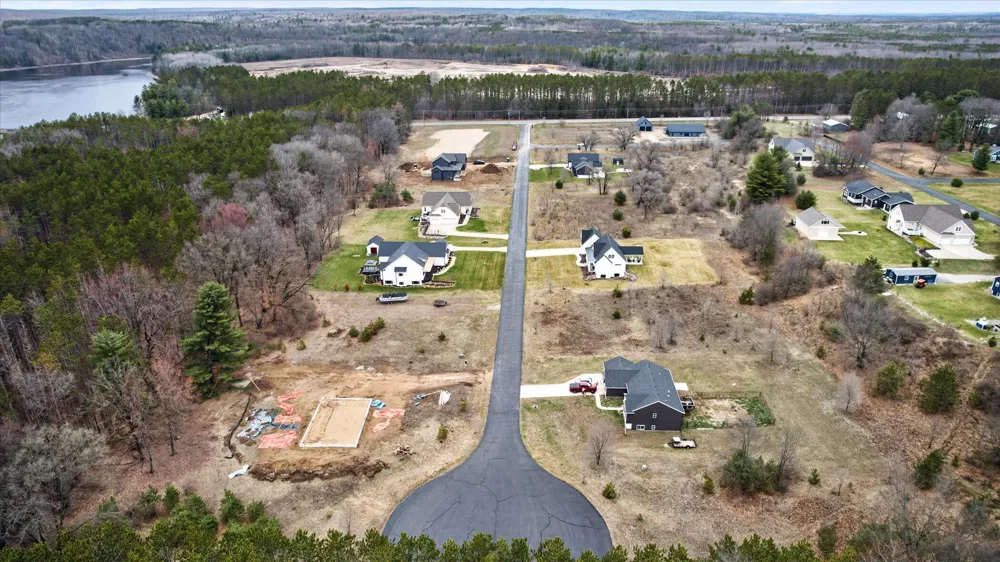 7937 Sandy Lane Stanwood, MI 49346