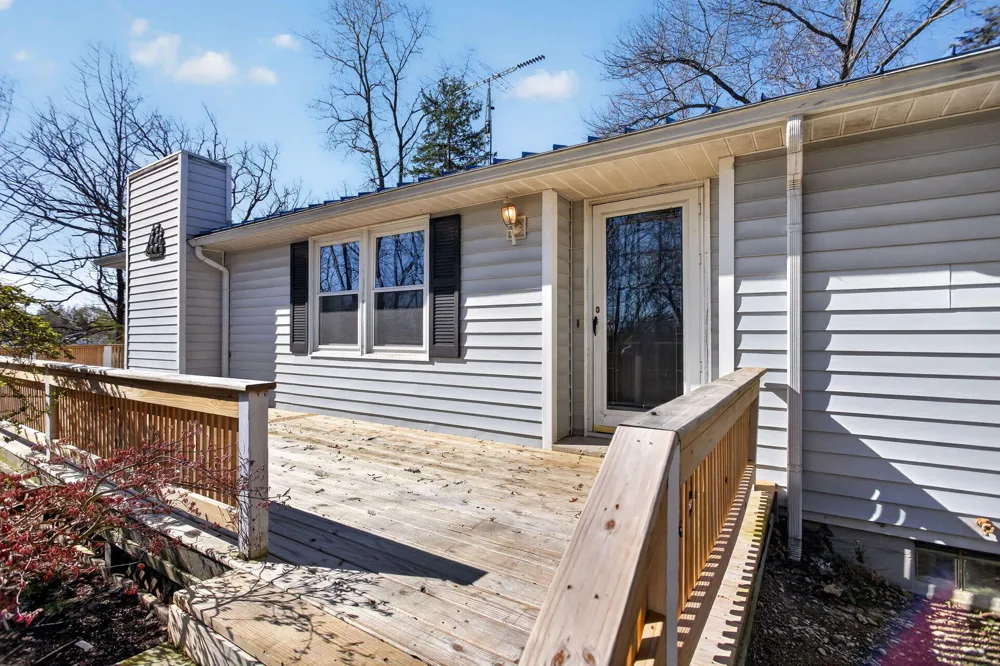 10791 Woodbrook Drive Cement City, MI 49233