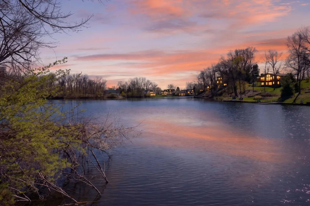 10791 Woodbrook Drive Cement City, MI 49233