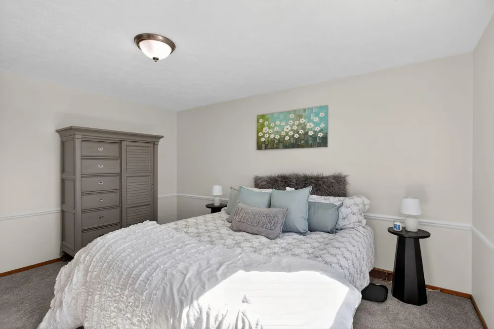 10791 Woodbrook Drive Cement City, MI 49233