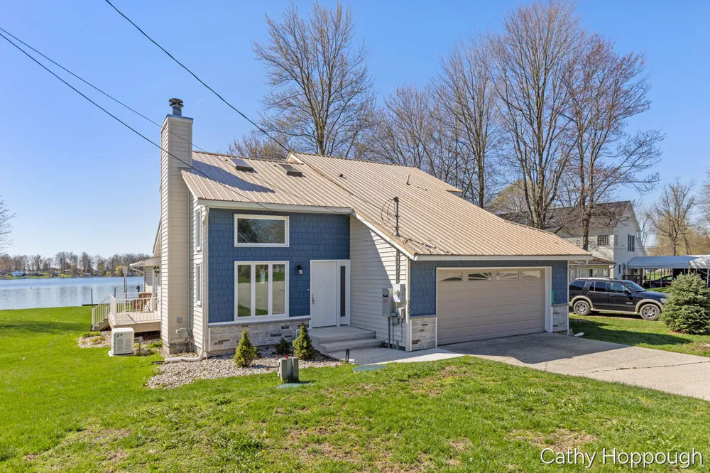 229 Ivason Drive Stanton, MI 48888
