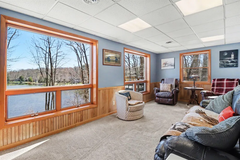 6302 E Interlochen Road Fountain, MI 49410