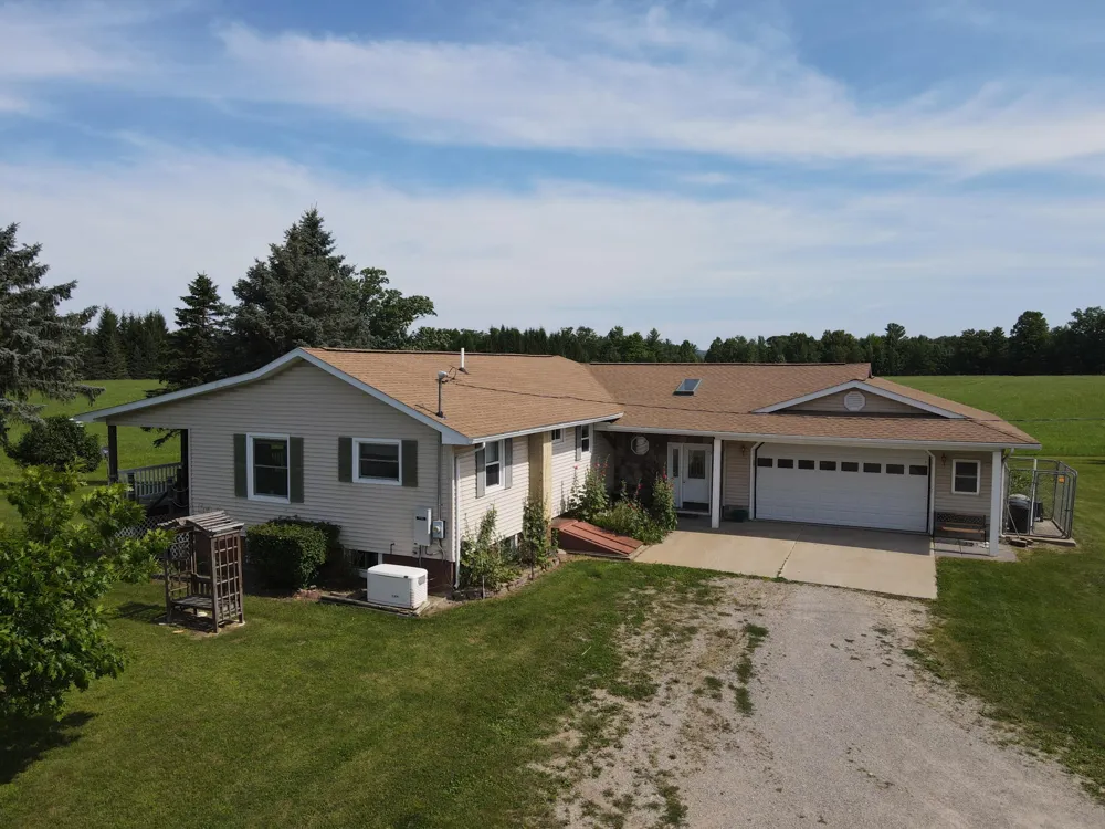 2812 Shoreline Drive Lupton, MI 48635