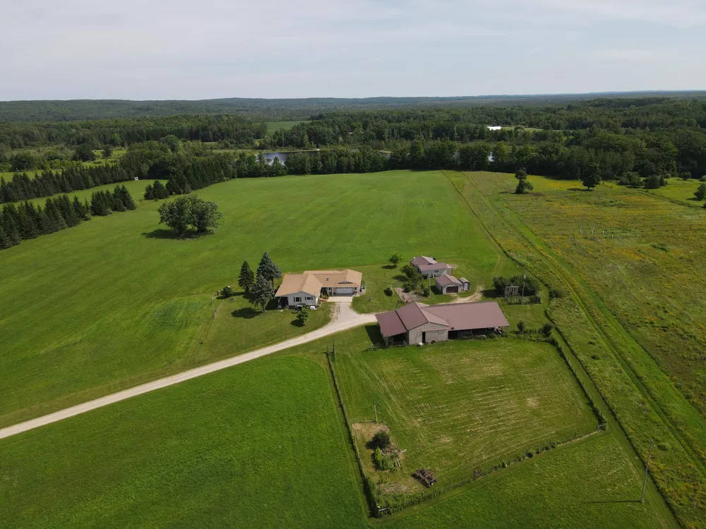 2812 Shoreline Drive Lupton, MI 48635