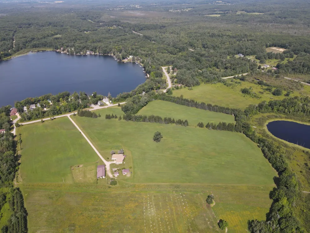 2812 Shoreline Drive Lupton, MI 48635