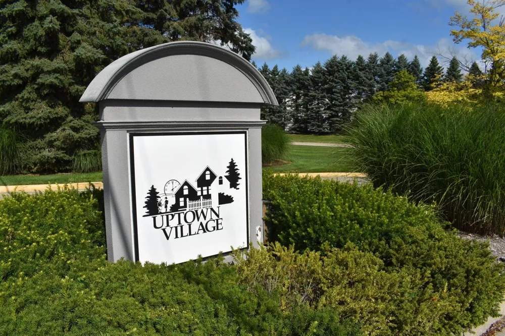 743 Reagan Lane Milan, MI 48160