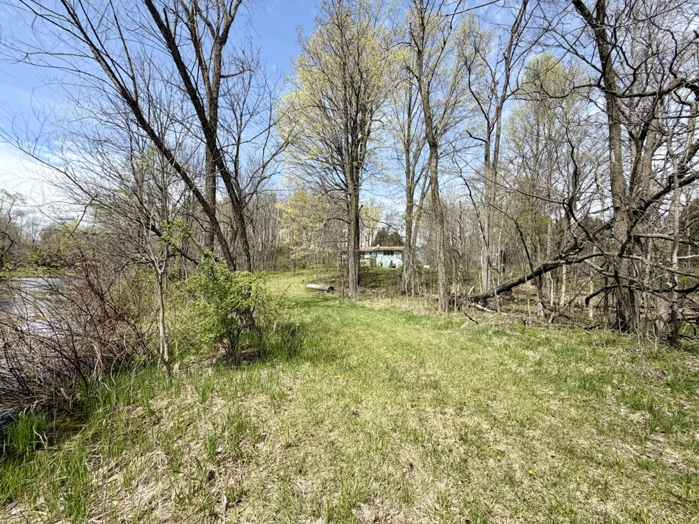 7805 W XY AVENUE Schoolcraft, MI 49087
