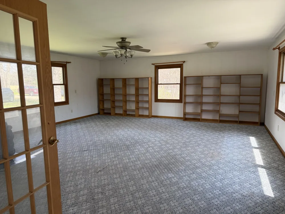 7805 W XY AVENUE Schoolcraft, MI 49087