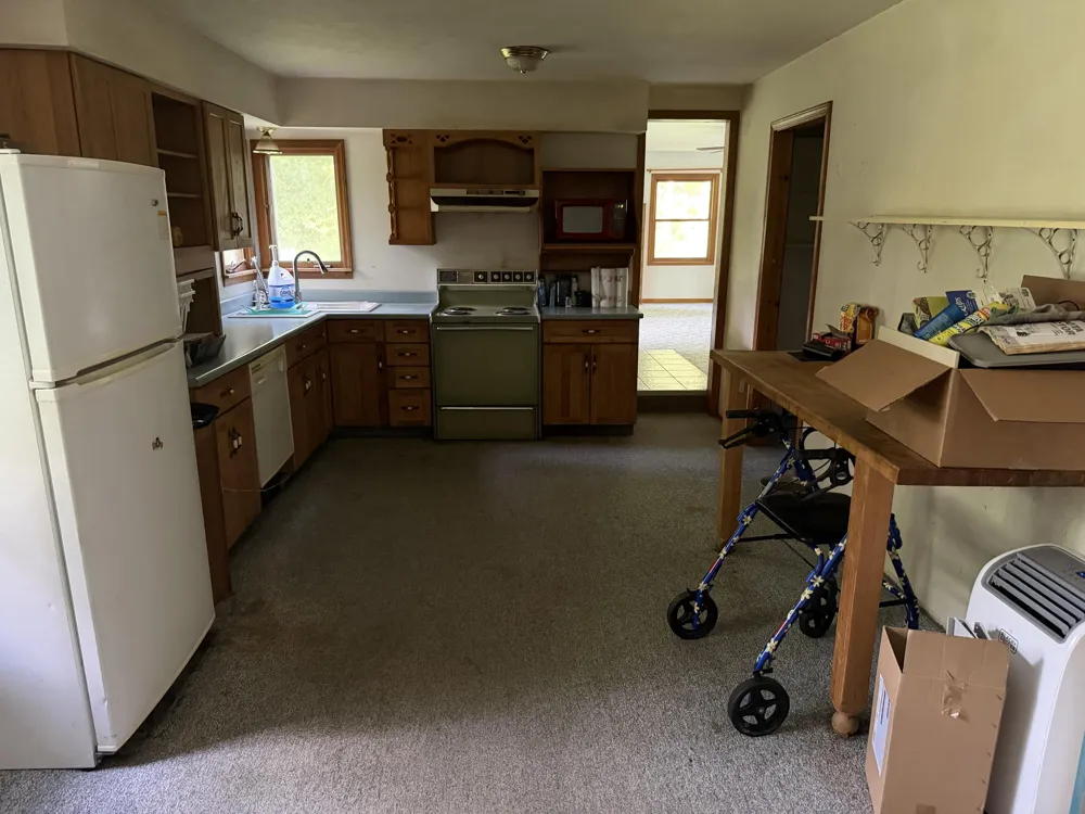 7805 W XY AVENUE Schoolcraft, MI 49087