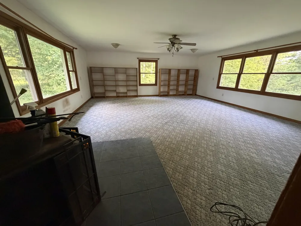 7805 W XY AVENUE Schoolcraft, MI 49087