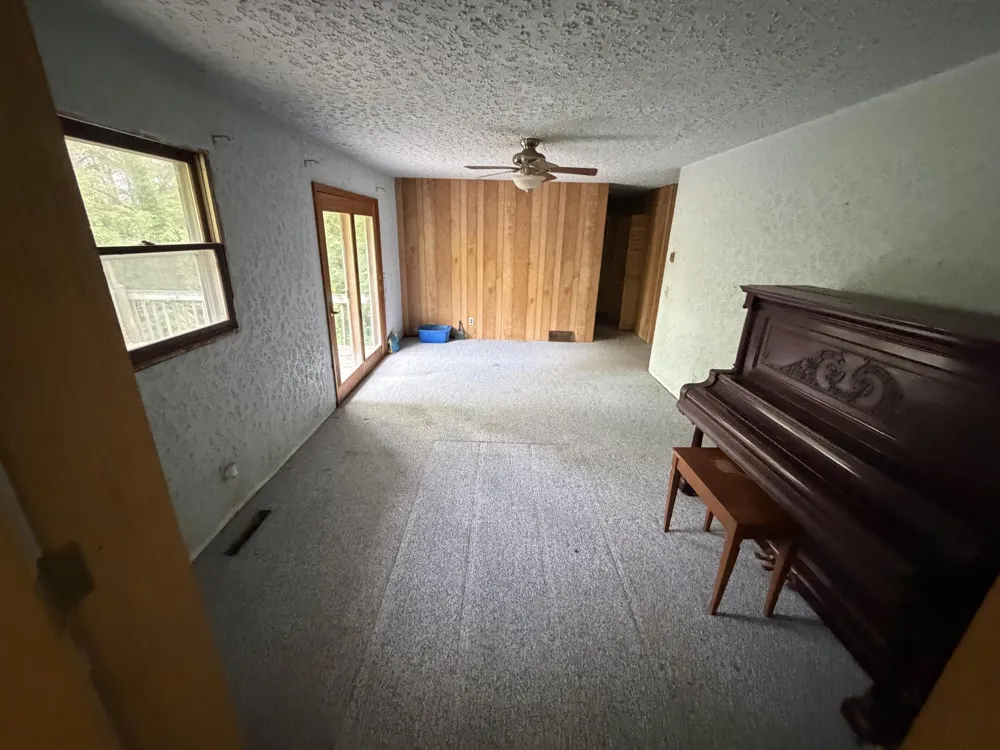 7805 W XY AVENUE Schoolcraft, MI 49087