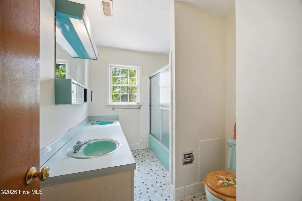 1205 Rollins Avenue Hamlet, NC 28345