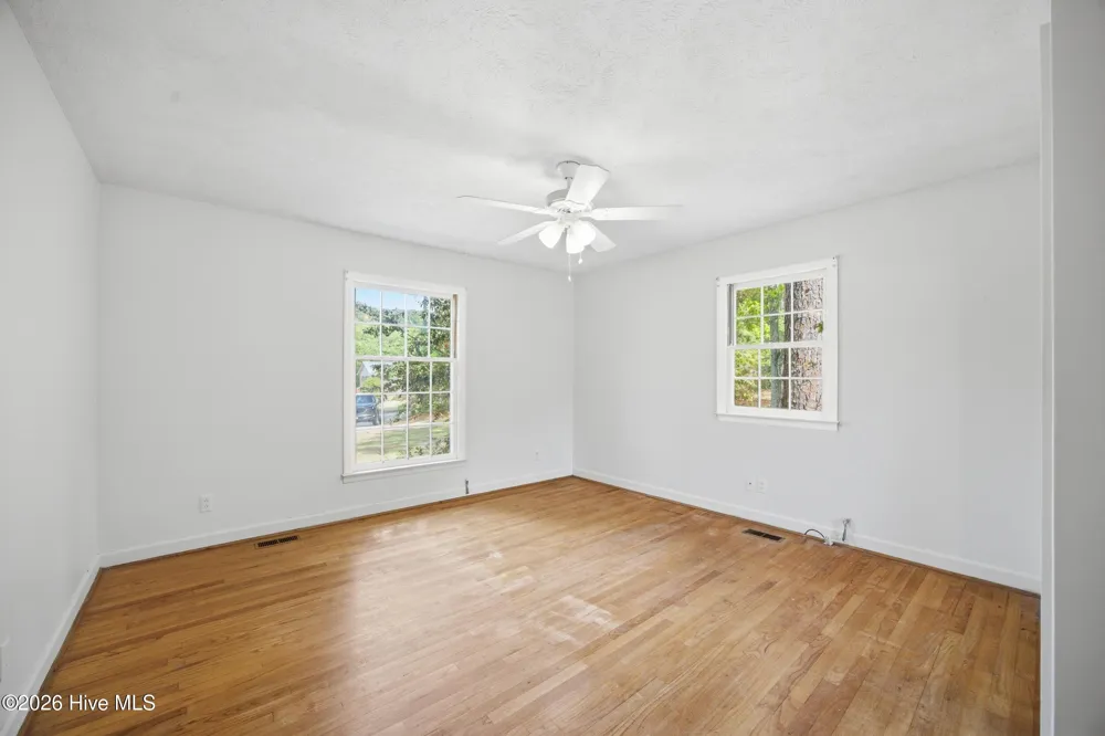 1205 Rollins Avenue Hamlet, NC 28345
