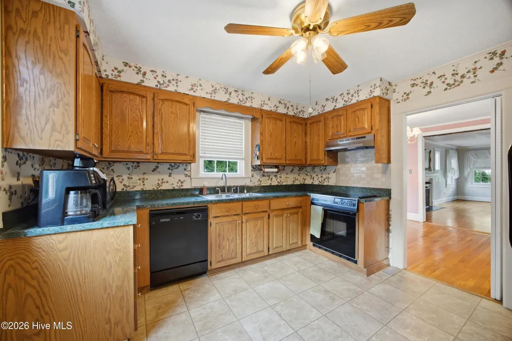 409 Myrtle Avenue Hamlet, NC 28345