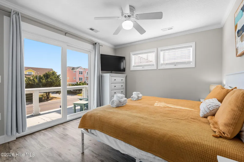 598 Ocean Boulevard W Holden Beach, NC 28462