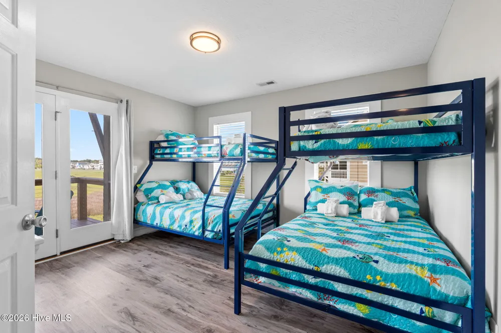 598 Ocean Boulevard W Holden Beach, NC 28462