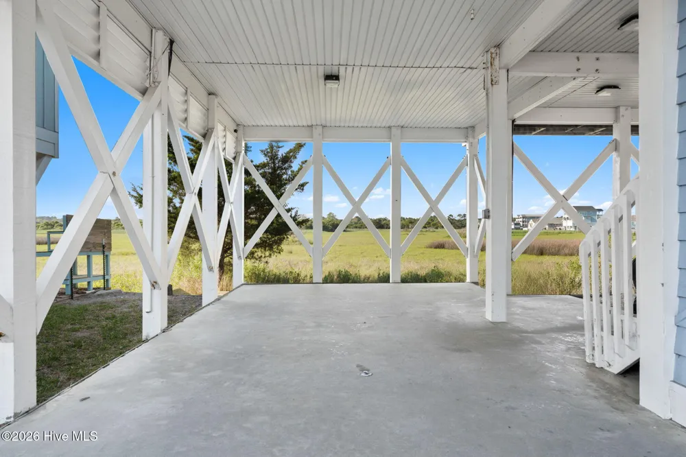 598 Ocean Boulevard W Holden Beach, NC 28462