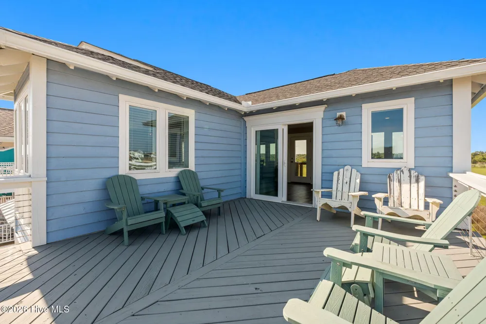 598 Ocean Boulevard W Holden Beach, NC 28462