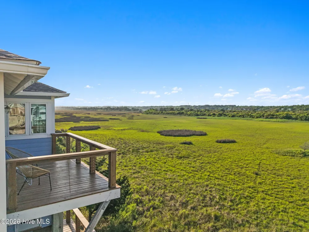 598 Ocean Boulevard W Holden Beach, NC 28462