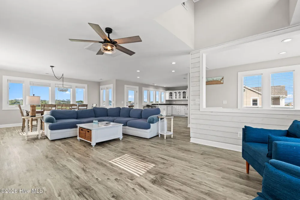 598 Ocean Boulevard W Holden Beach, NC 28462