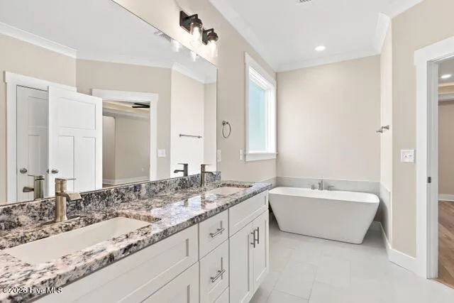 175 Twining Rose Lane Holly Ridge, NC 28445