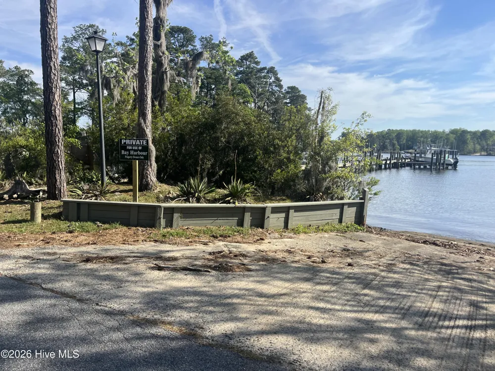 0 Island Drive Chocowinity, NC 27817