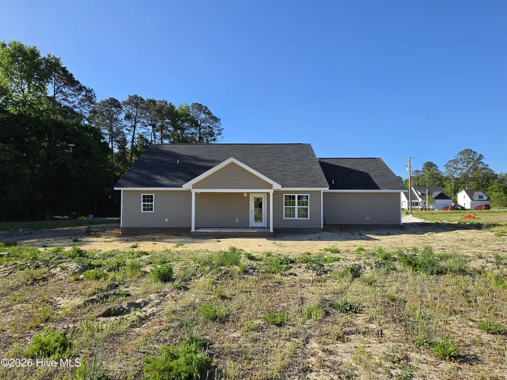 756 Jordan Road Autryville, NC 28318