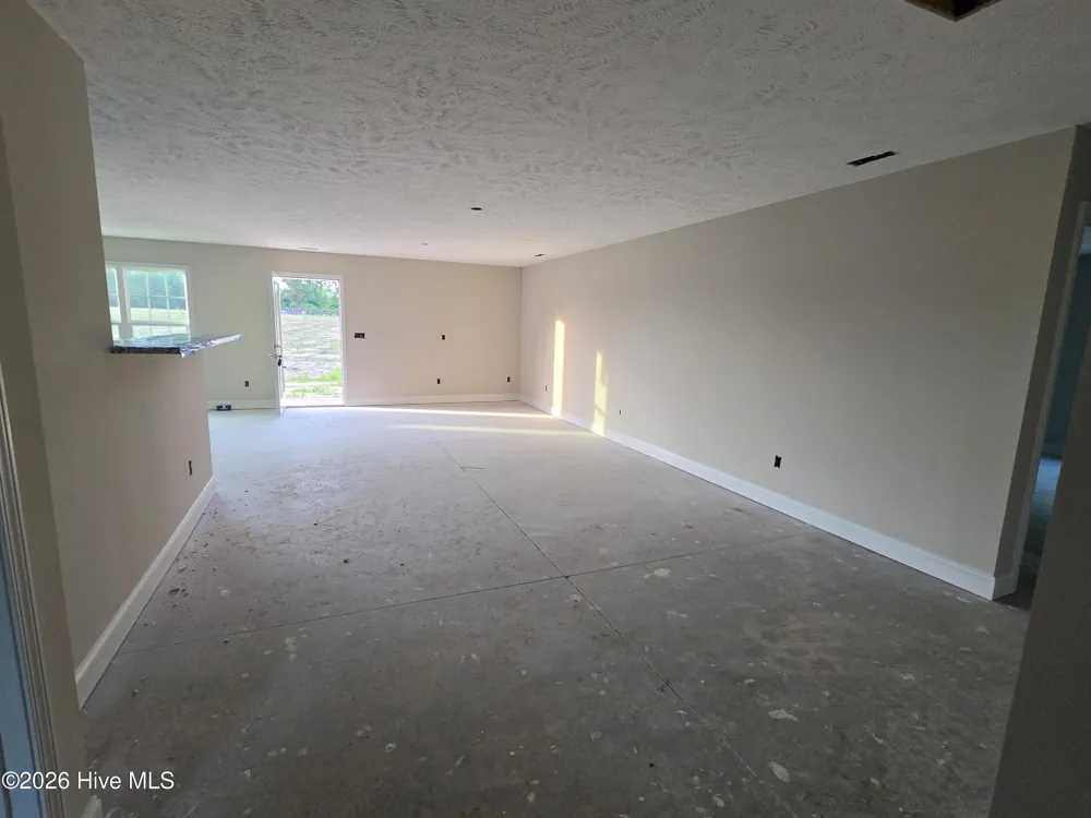 756 Jordan Road Autryville, NC 28318