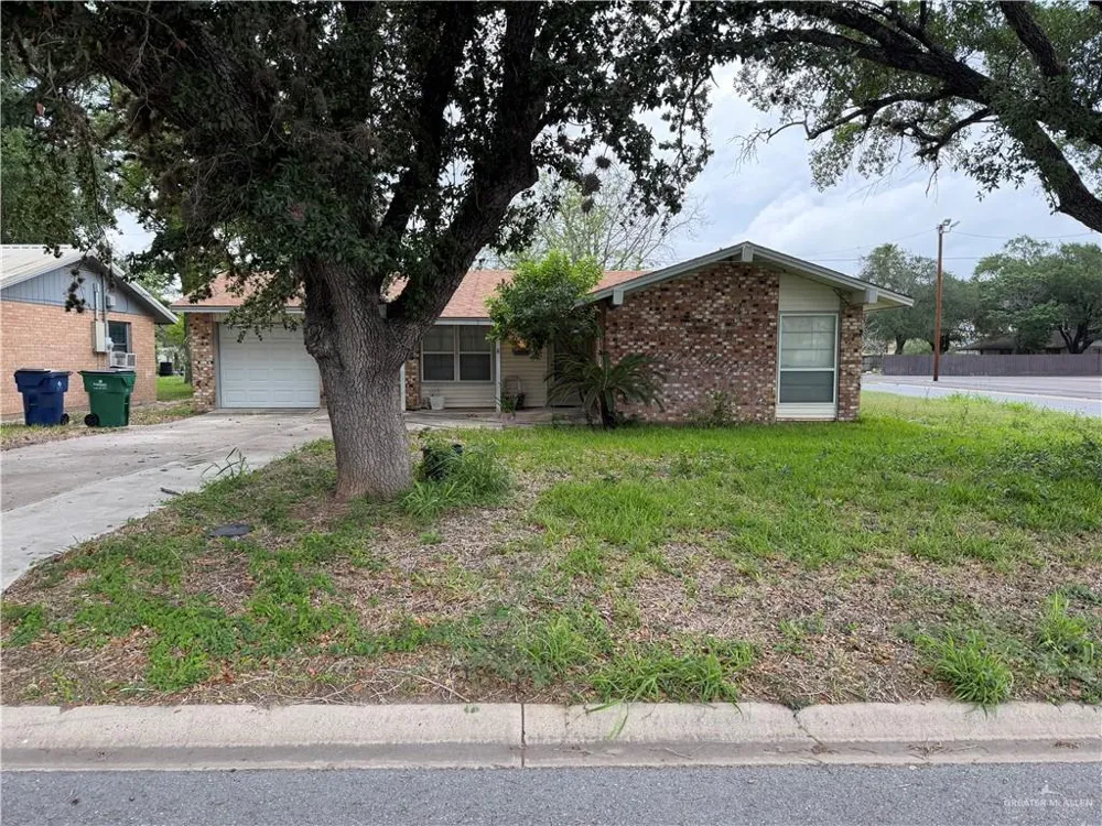 200 W Potts Street Falfurrias, TX 78355