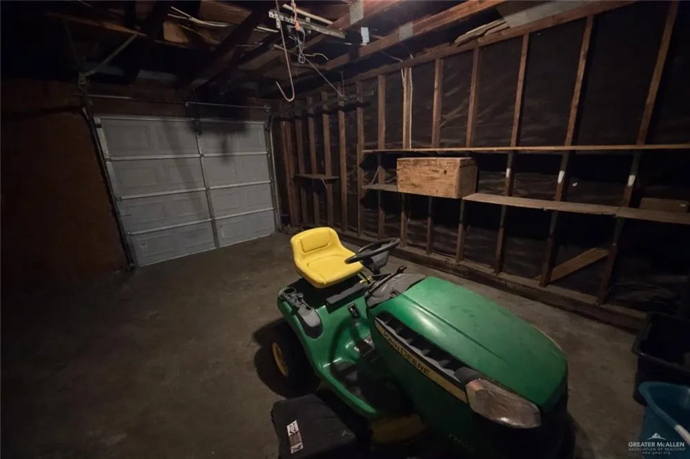 200 W Potts Street Falfurrias, TX 78355
