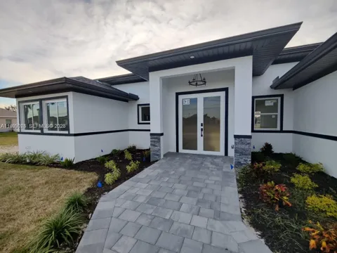716 NW 37TH AVE