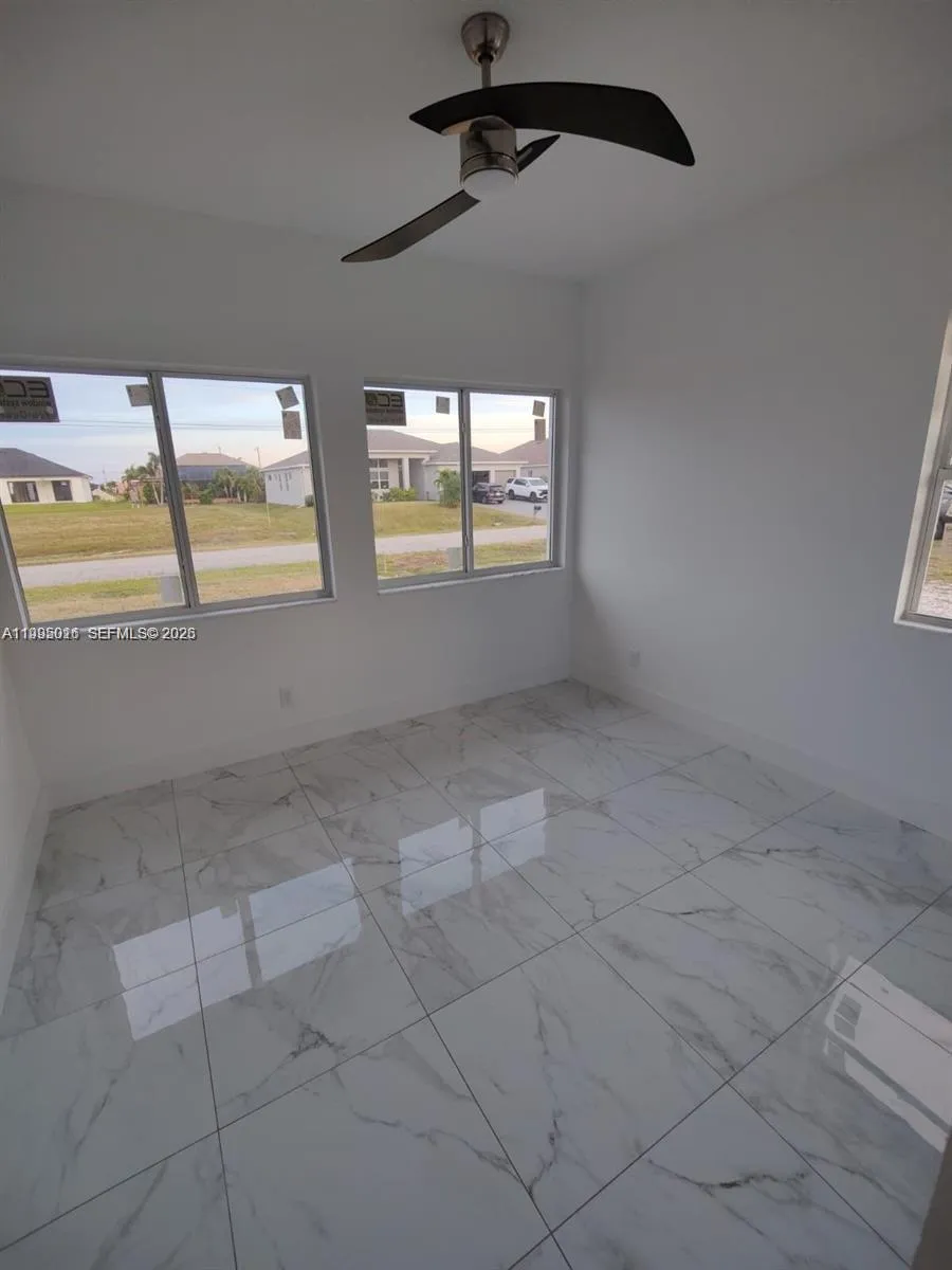 716 NW 37TH AVE Cape Coral, FL 33993