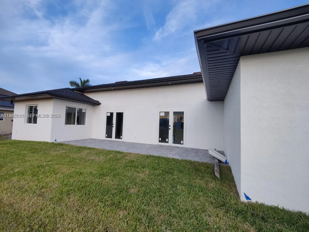 716 NW 37TH AVE Cape Coral, FL 33993