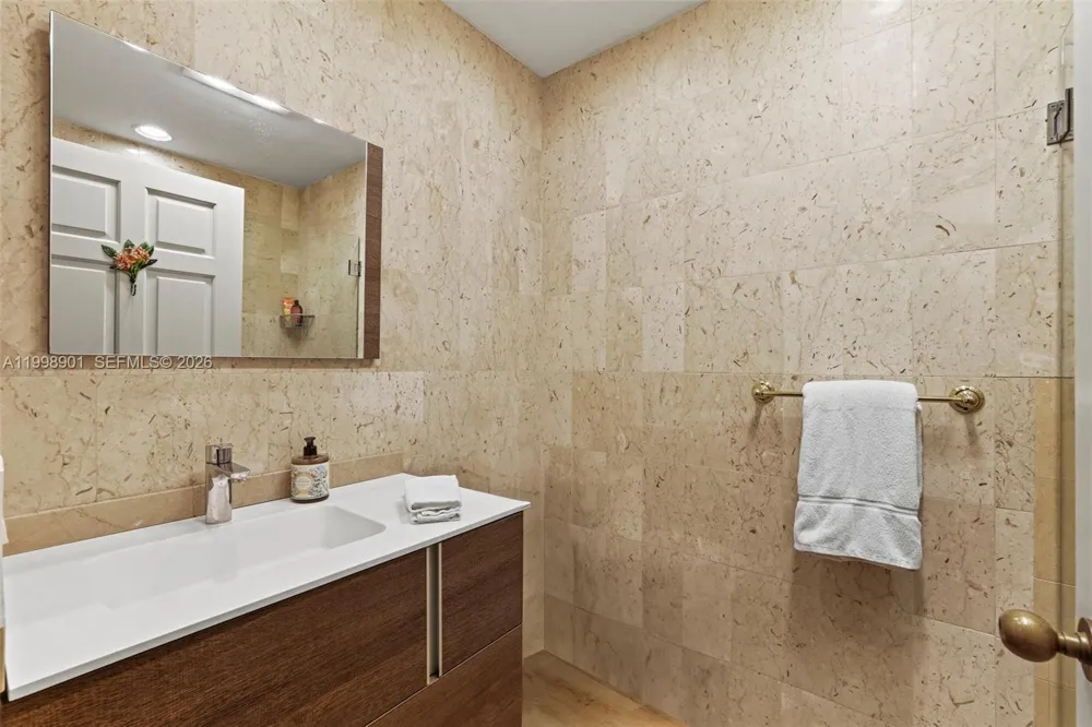 2211 Fisher Island Dr #3101 Miami Beach, FL 33109