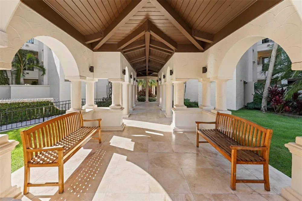 2211 Fisher Island Dr #3101 Miami Beach, FL 33109