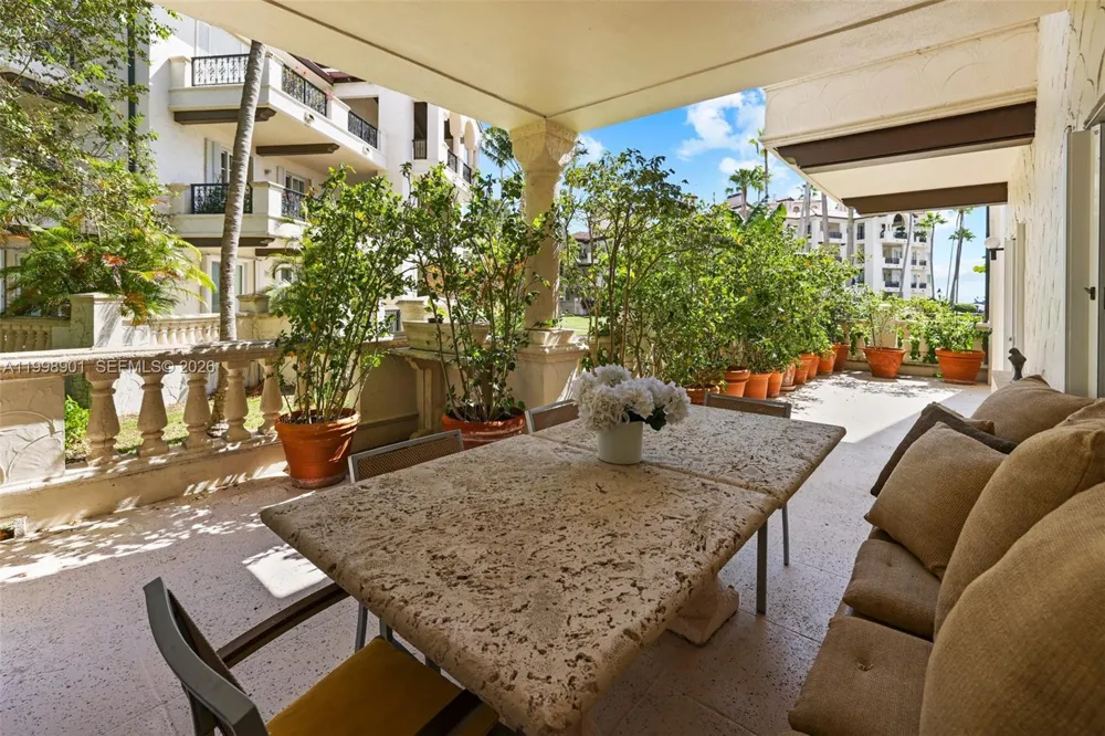 2211 Fisher Island Dr #3101 Miami Beach, FL 33109