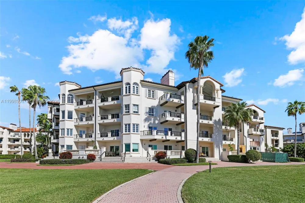 2211 Fisher Island Dr #3101 Miami Beach, FL 33109