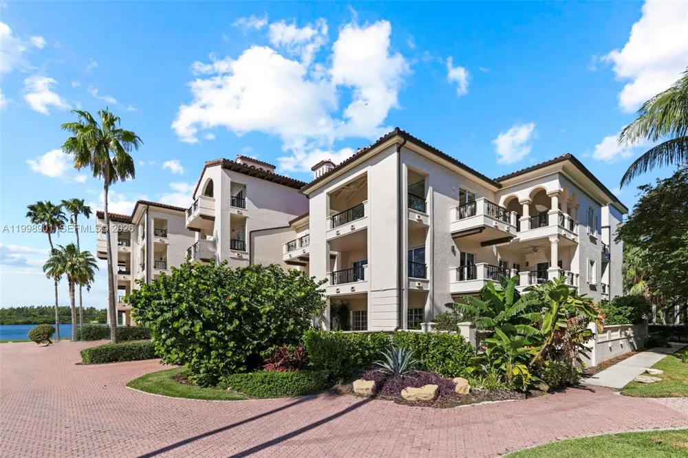 2211 Fisher Island Dr #3101 Miami Beach, FL 33109