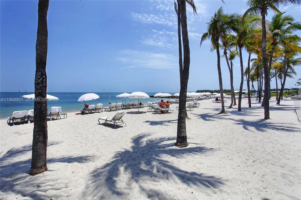 2211 Fisher Island Dr #3101 Miami Beach, FL 33109