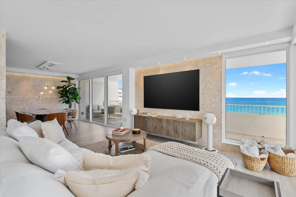 199 Ocean Lane Dr #1001 Key Biscayne, FL 33149