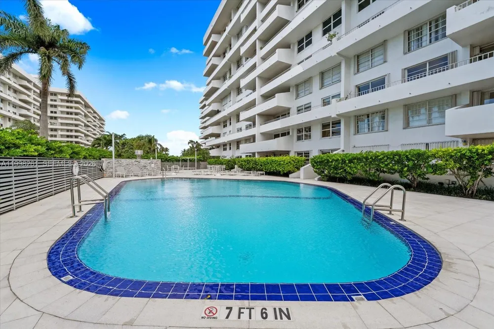 199 Ocean Lane Dr #1001 Key Biscayne, FL 33149