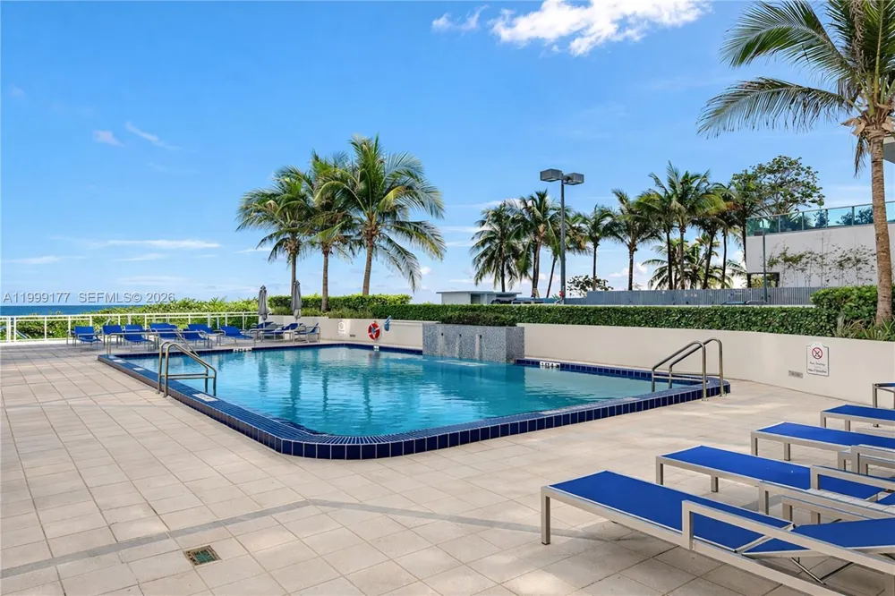 6917 Collins Ave #1611 Miami Beach, FL 33141