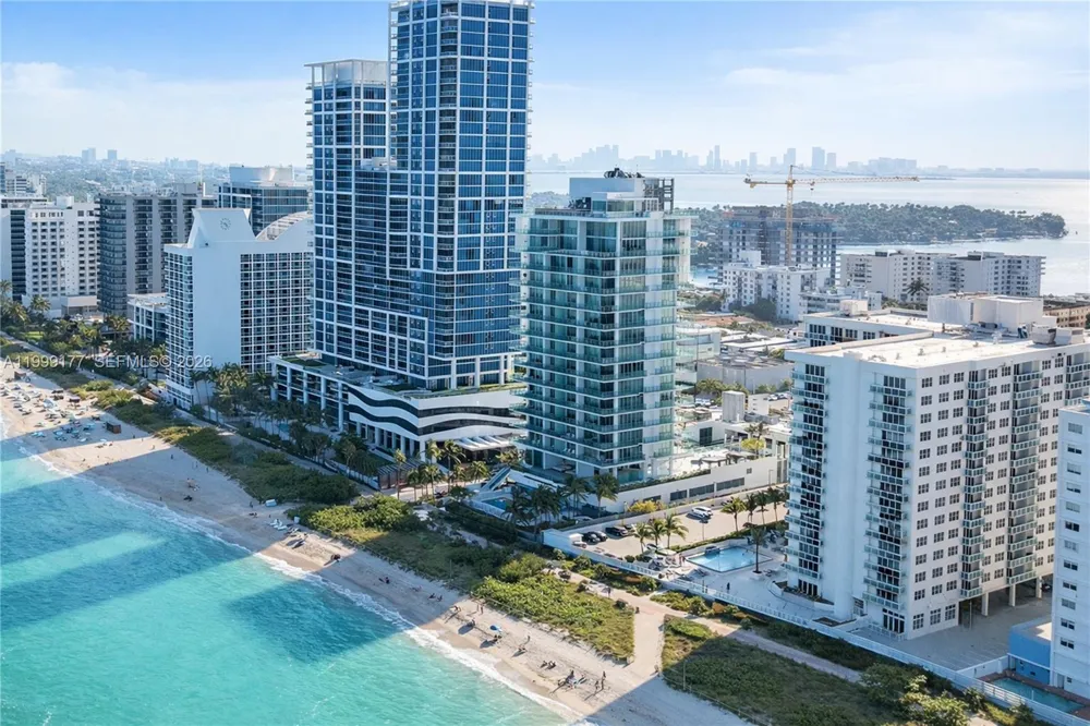 6917 Collins Ave #1611 Miami Beach, FL 33141