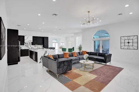 3152 SW 147th Ave