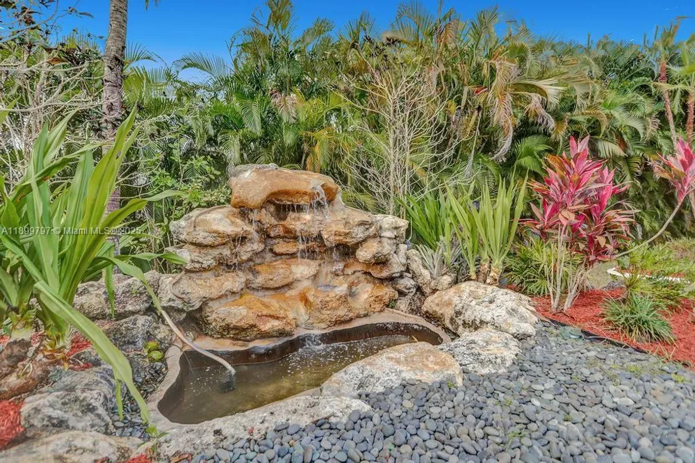 3152 SW 147th Ave Davie, FL 33330