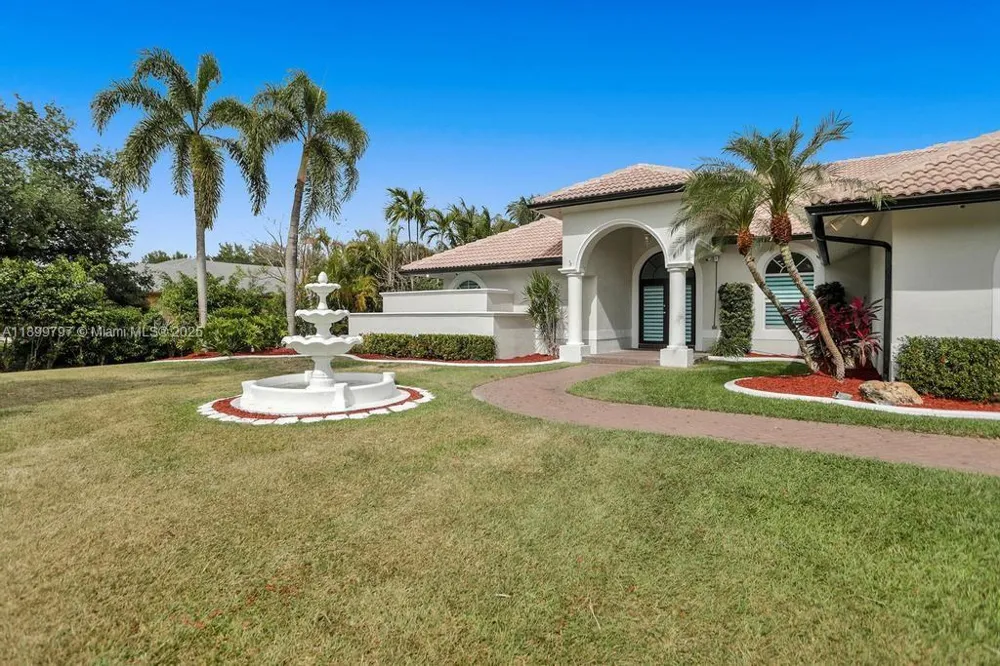 3152 SW 147th Ave Davie, FL 33330