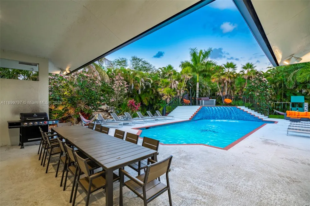 3152 SW 147th Ave Davie, FL 33330