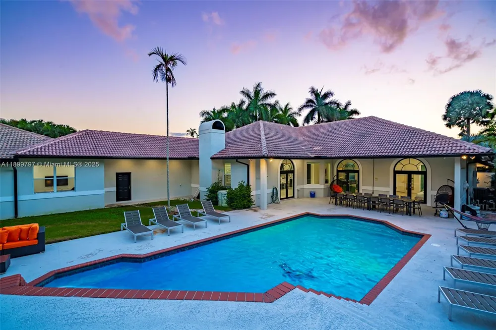 3152 SW 147th Ave Davie, FL 33330
