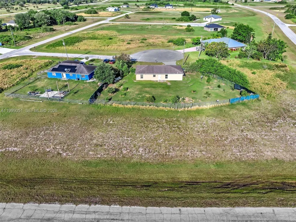 9006 ABEL La Belle, FL 33935